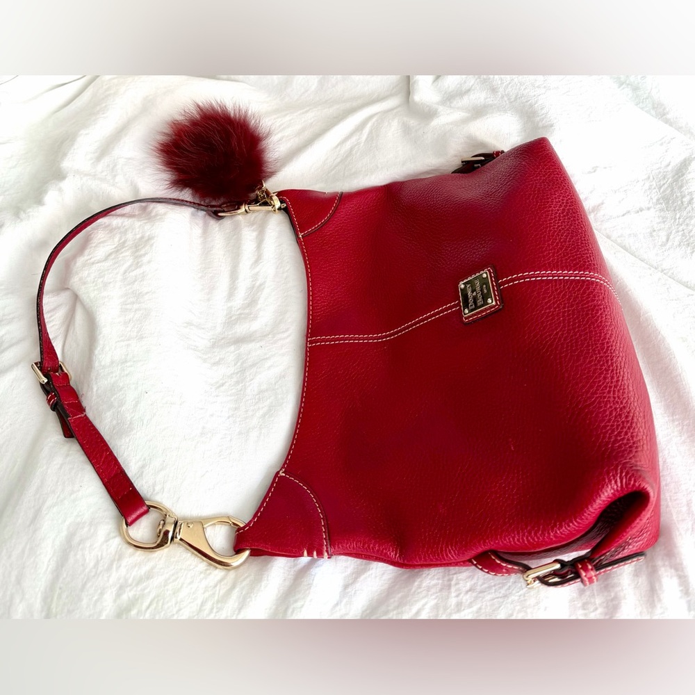 👑✅PRICE FIRM✅ Dooney & Bourke Cherry Red Leather Shoulder Bag - Picture 3 of 17